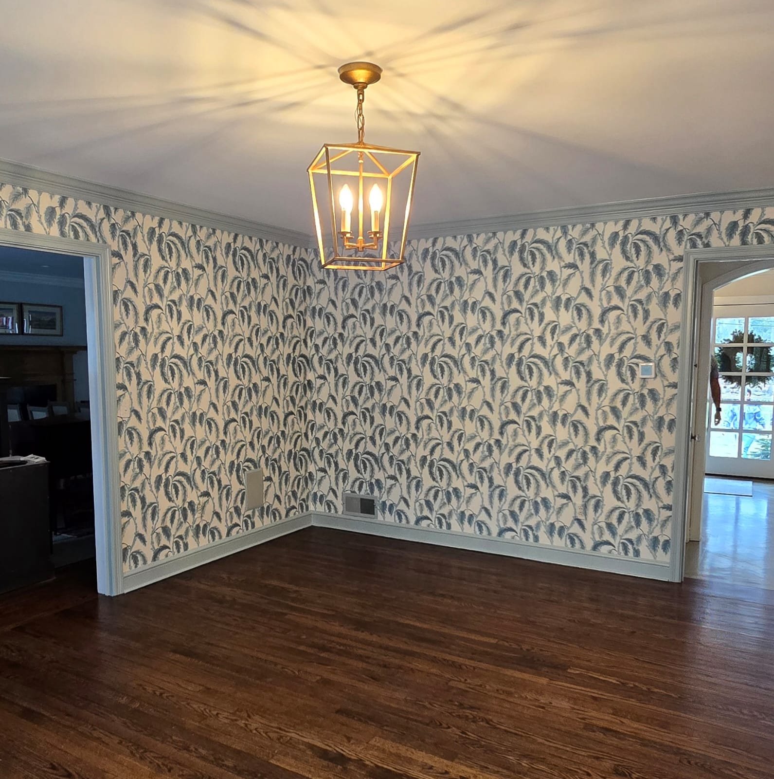 Wallpaper Installation